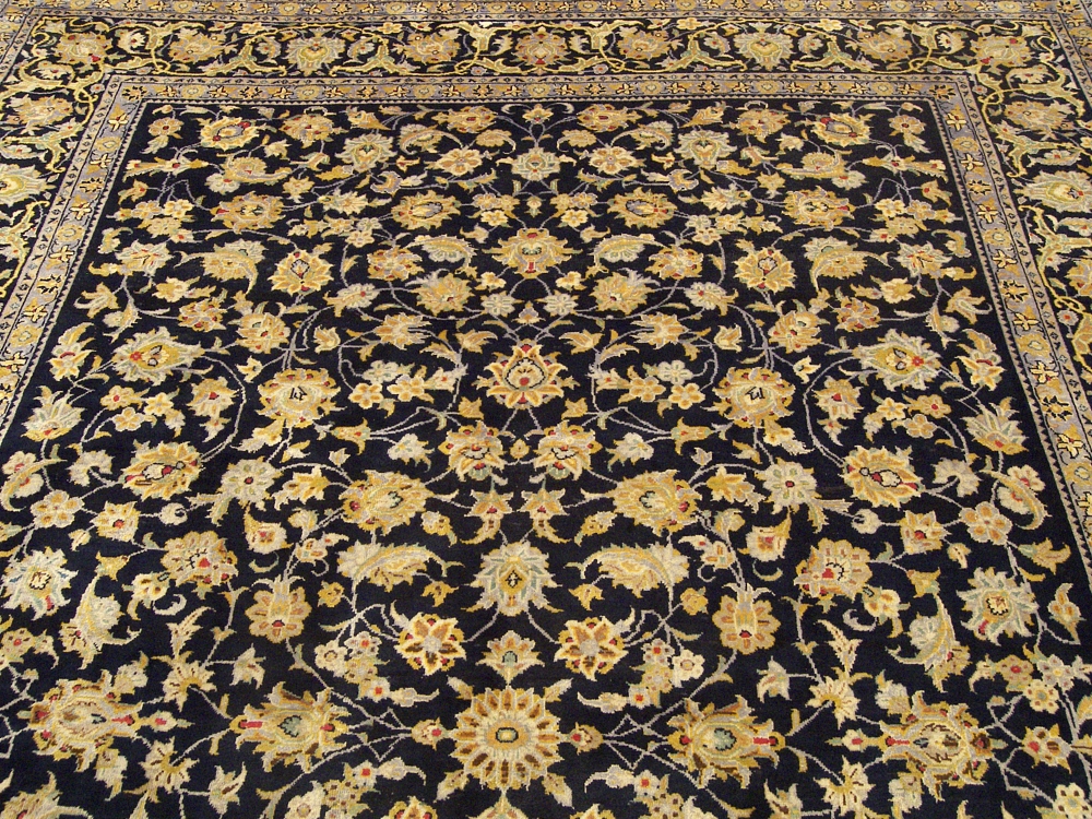 ANTIQUE PERSIAN OR ORIENTAL RUGS AND CARPETS