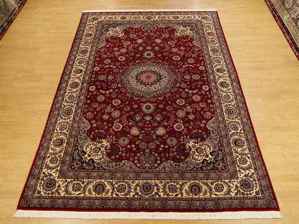 6x9 Handmade Wool / Silk Very Fine Persian Isfahan Rug  